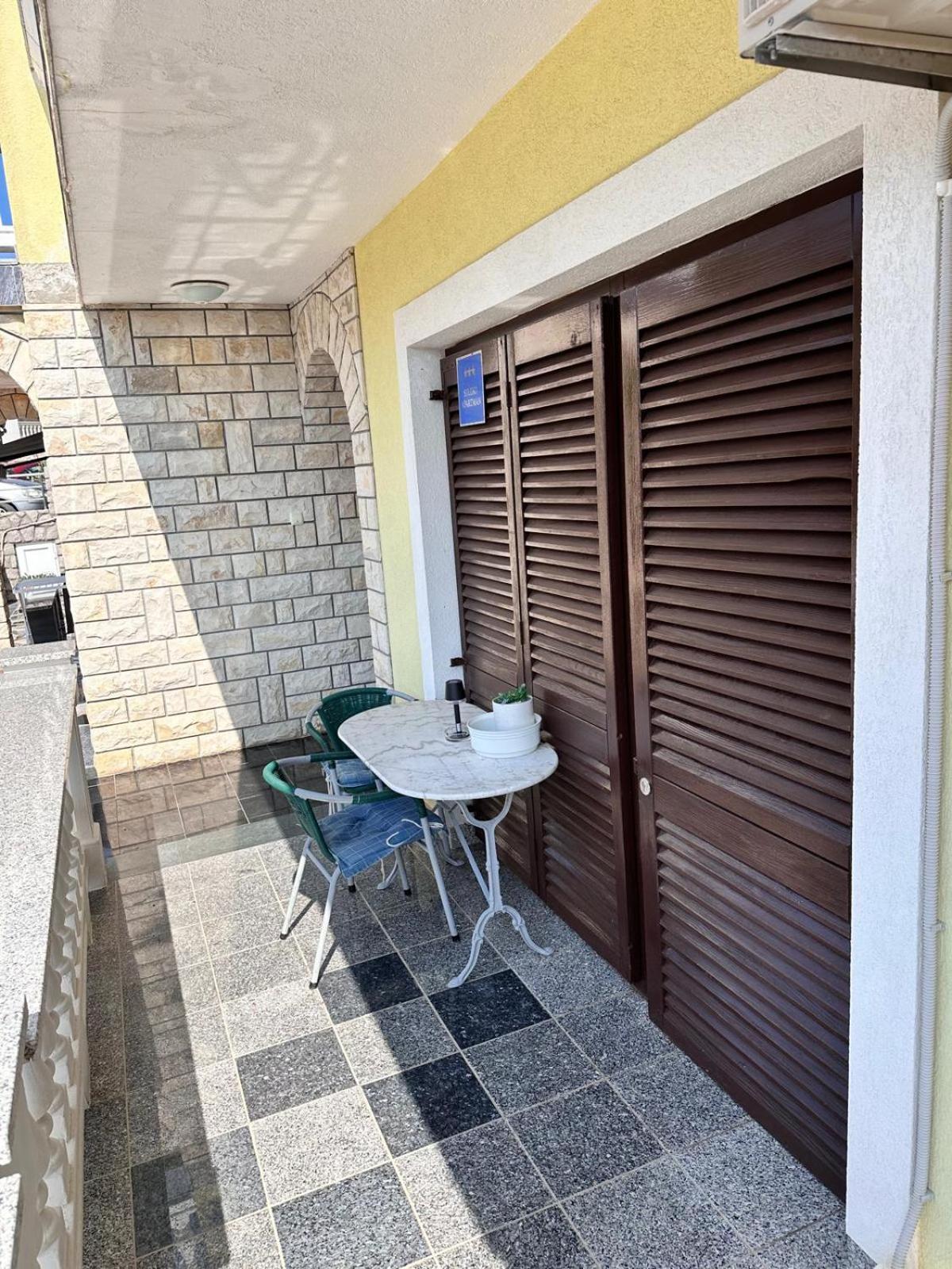 Apartman Nido Salatić Exterior foto